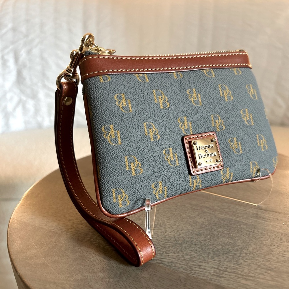 Dooney and Bourke Gretta Mediun Wristlet in SLATE
